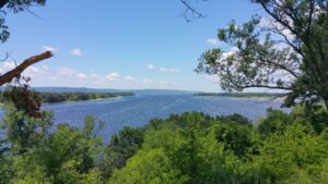 bluff top view of the Mississippi River Prairie du Chien WI access near Wyalusing Commons